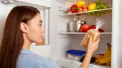 Naozaj sa oplatí uchovávať chlieb v chladničke, ako mnohí radia?